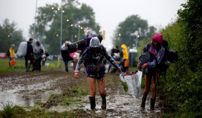 Il Glastonbury Festival tra musica, fango e Brexit