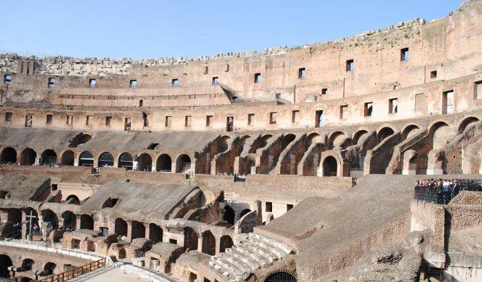 "Beni culturali, il ministero imbavaglia soprintendenti e direttori"