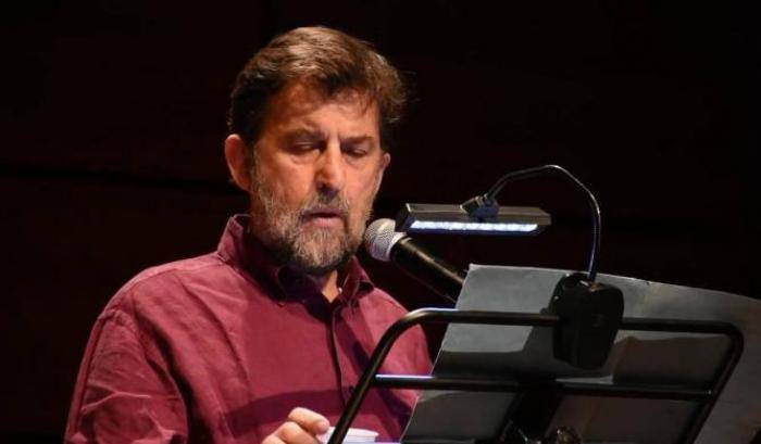 Nanni Moretti lettore in pubblico. Di Natalia Ginzburg e Parise