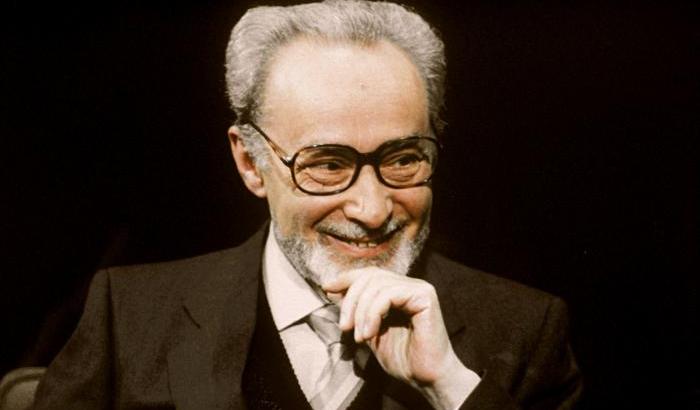 "Basta ebrei": ascoltatori contro Radio 3 perché parla di Primo Levi