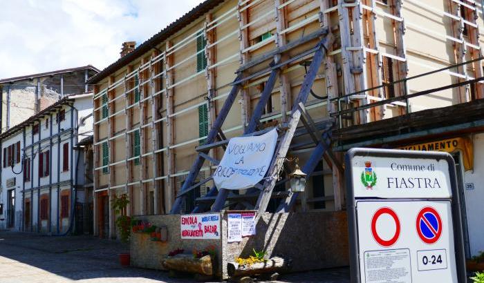 Gente del terremoto: «Sopravviviamo, senza ricostruzione i paesi si svuotano»