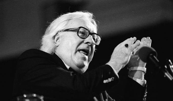 Ray Bradbury: i libri contro conformismi e tiranni. Il monologo dal film di Truffaut