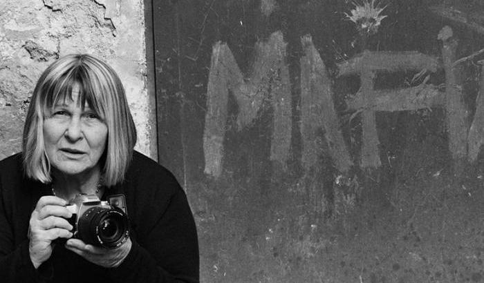 "Shooting the mafia", il docufilm su Letizia Battaglia