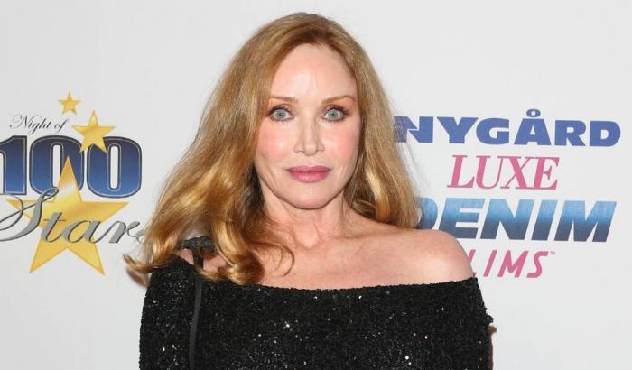 Tanya Roberts è davvero morta, smentita la smentita