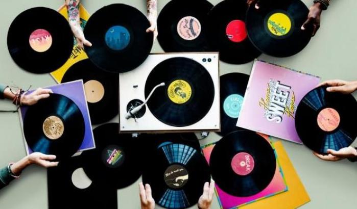 Il vinile supera la vendita dei cd dopo 30 anni