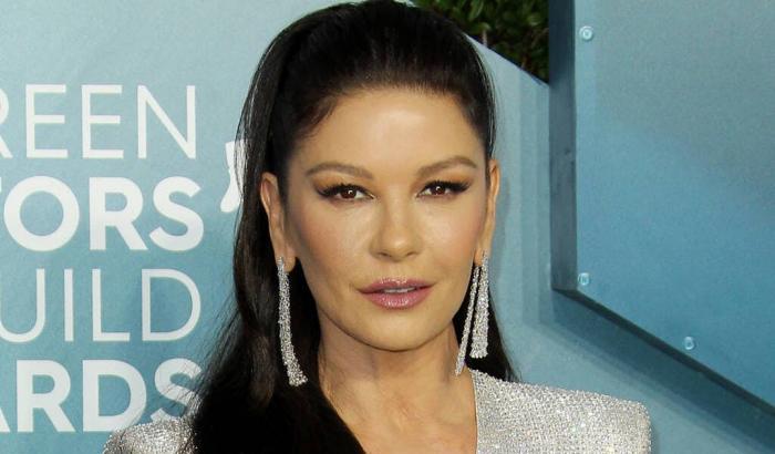 Catherine Zeta-Jones sarà la nuova Morticia nella serie Netflix "Wednesday"