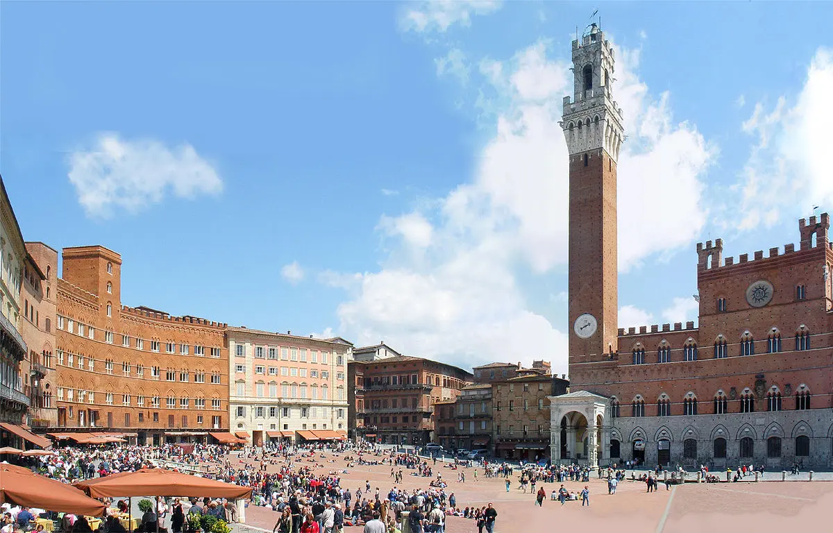 Siena torna respirare aria di Palio: definite le 10 contrade che correranno