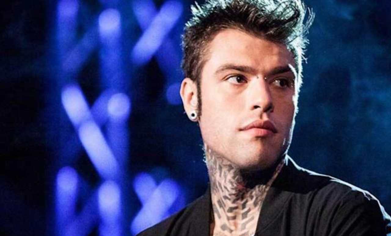 Sanremo, i cattolici anti abortisti contro Fedez: "Portavoce del pensiero dominante"