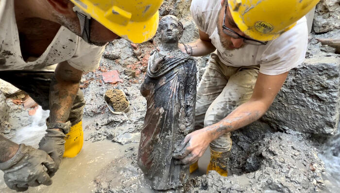 24 bronzi di San Casciano in finale all'Archaeological Award