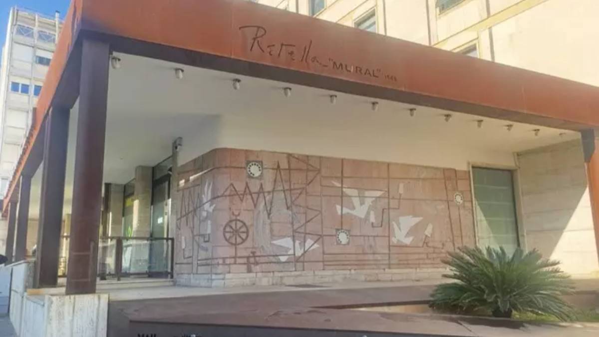 Fonte: ansa.it Una nuova luce per il murale di Mimmo Rotella