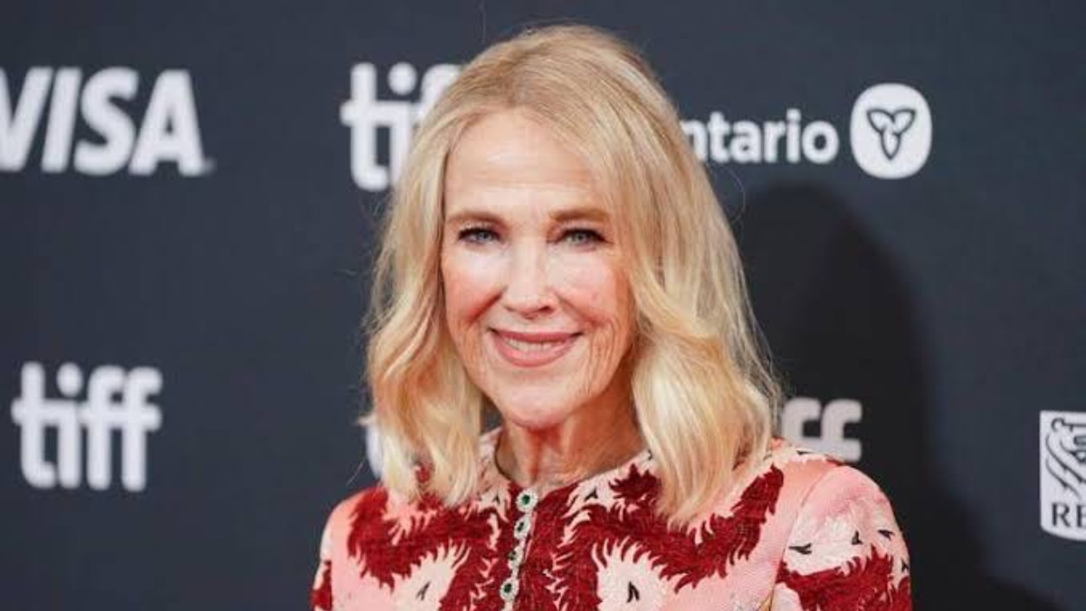 Addio a Catherine O’Hara, da Mamma ho perso l’aereo a Schitt’s Creek
