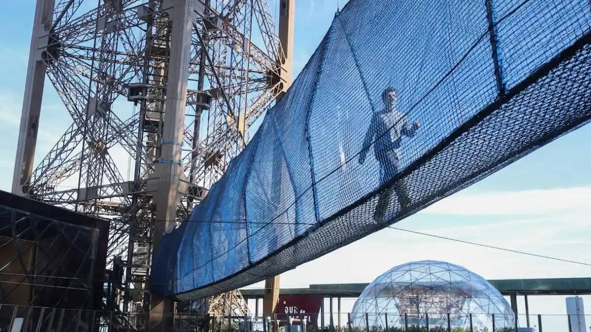 Tour Eiffel: dopo 137 anni il cuore di ferro di Parigi continua a palpitare