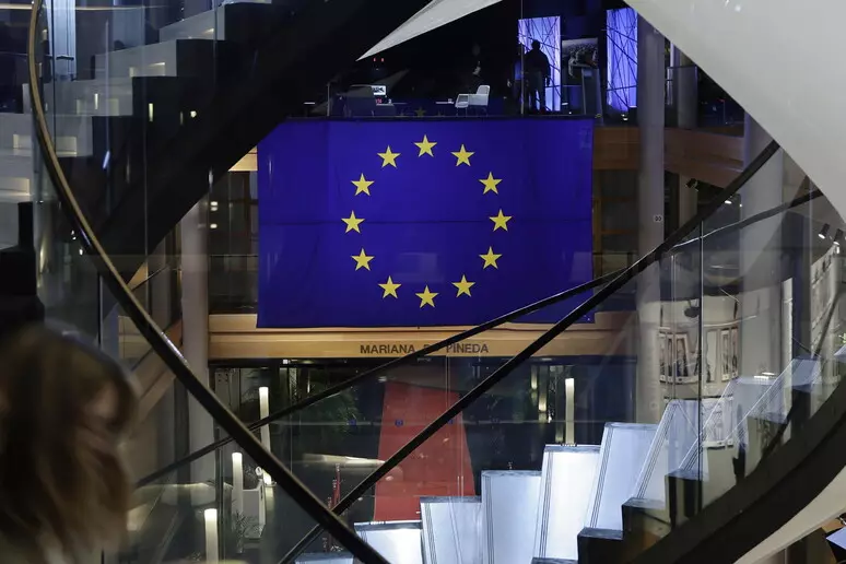 Creatività e IA, arrivano le nuove linee guida europee