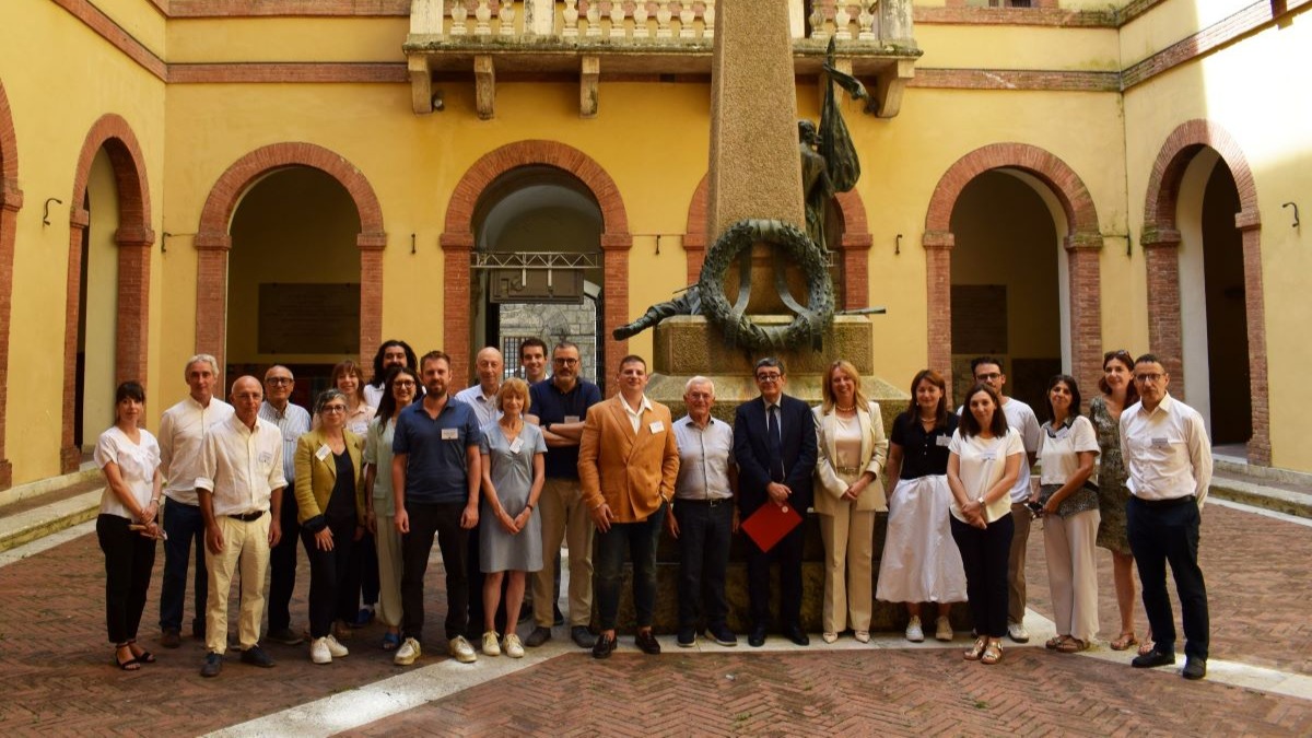 A Siena il primo incontro del progetto europeo Impact per sviluppare anticorpi monoclonali contro il vaiolo