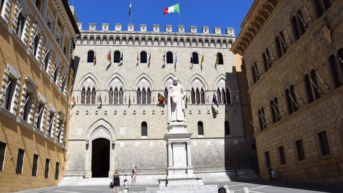 La calda estate di MPS e delle banche italiane