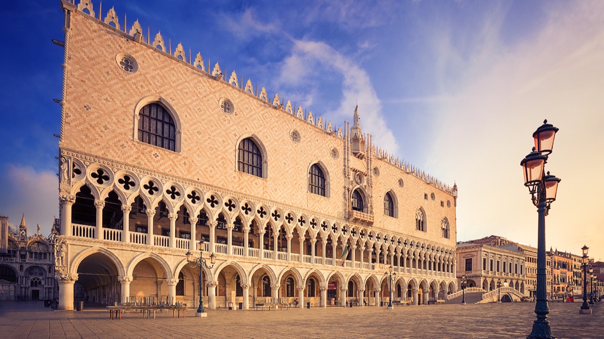 Palazzo Ducale di Venezia si prepara a restaurare due simboli della città